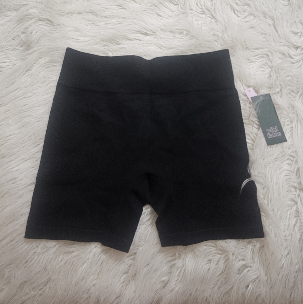 wild fable Black High-Rise Seamless Bike Shorts